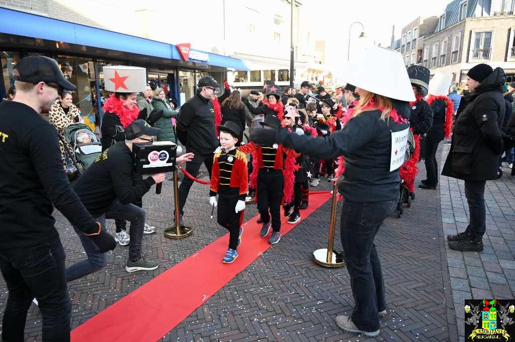 ../Images/Kinderoptocht 2026 049.jpg